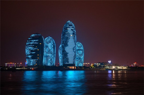 黑眼熊 BLACK-EYED BEAR寿司