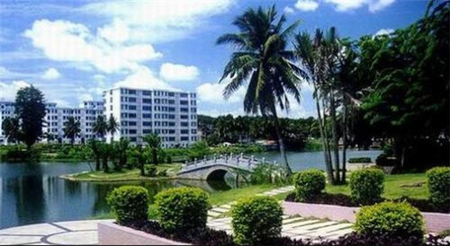 典份烤肉饭加盟在九龙县开店有哪些优势，九龙县的中式快餐创业前景怎么样